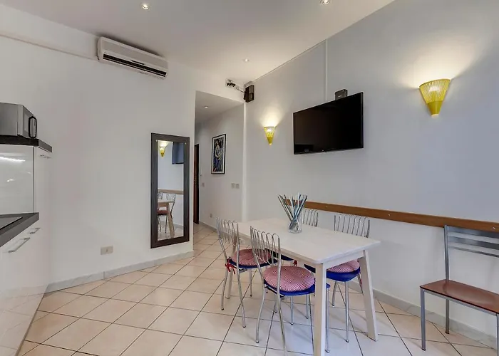 Zalinda Apartment By Mamo Florence
